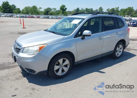2015 Subaru Forester 2.5I Premium из США, поврежденный, VIN JF2SJADC2FH559593